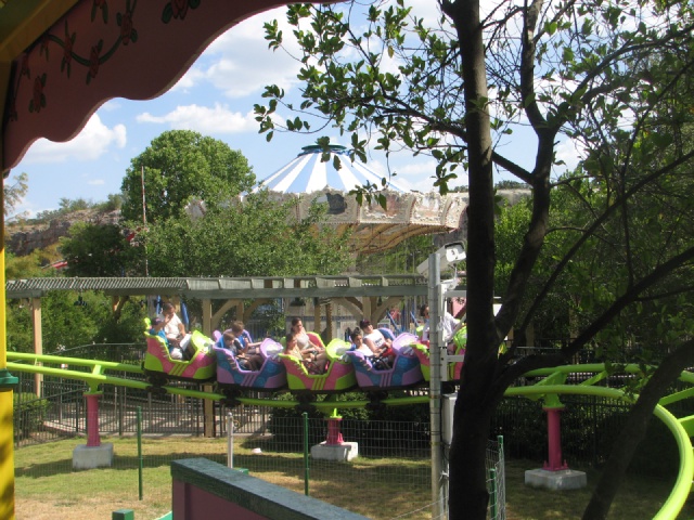2009/07(July)/Six_Flags/640x480_20100206 214.JPG